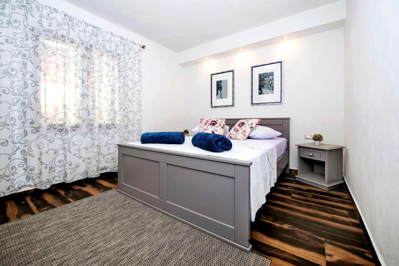 Apartments Karmen Rovinj Dış mekan fotoğraf