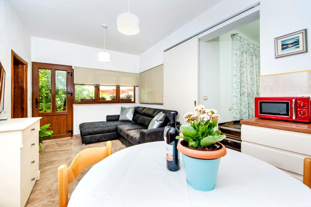 Apartments Karmen Rovinj Dış mekan fotoğraf