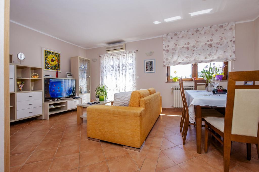 Apartments Karmen Rovinj Dış mekan fotoğraf