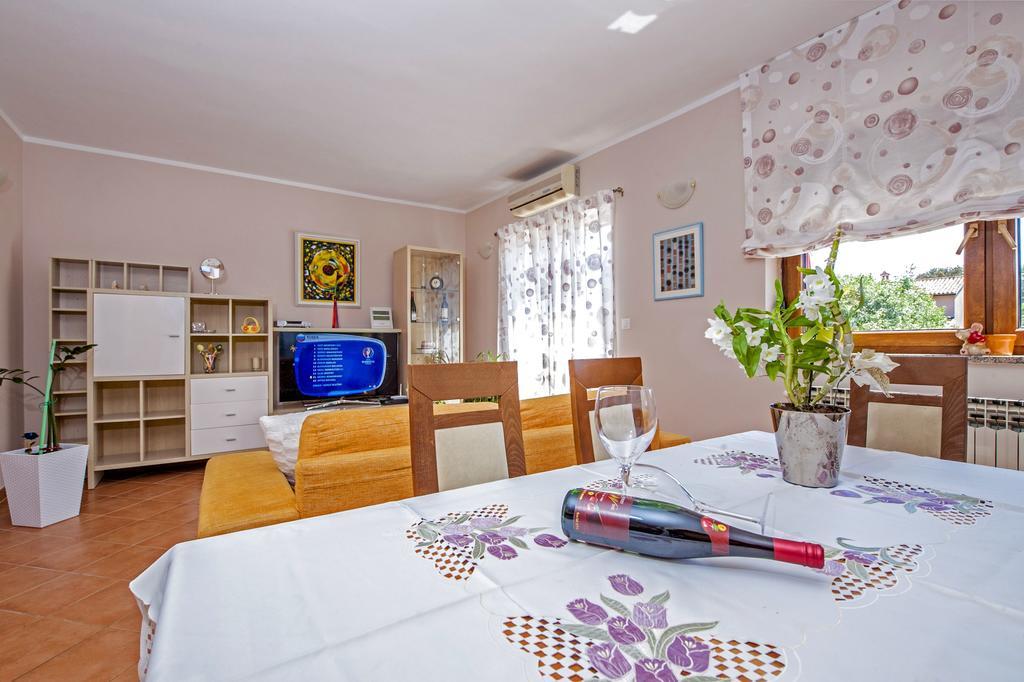 Apartments Karmen Rovinj Dış mekan fotoğraf