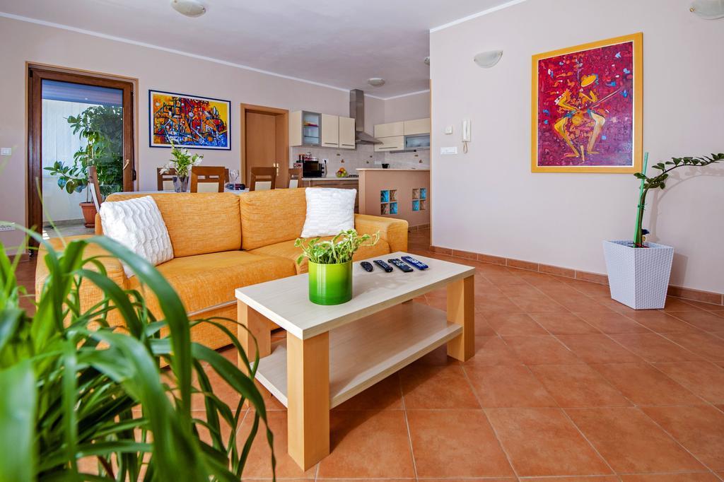 Apartments Karmen Rovinj Dış mekan fotoğraf