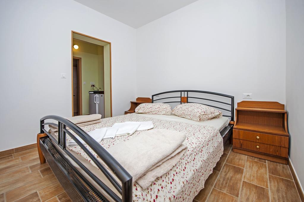 Apartments Karmen Rovinj Dış mekan fotoğraf