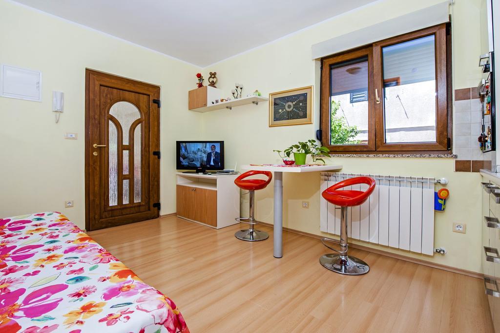 Apartments Karmen Rovinj Dış mekan fotoğraf